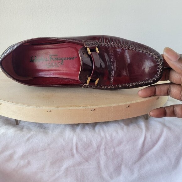 Salvatore Ferragamo Sport Women’s Leather Loafers (Size: 7½) - Picture 12 of 14